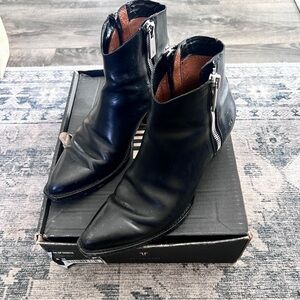 Frye Sasha Black Ankle Boots with dual zippers.